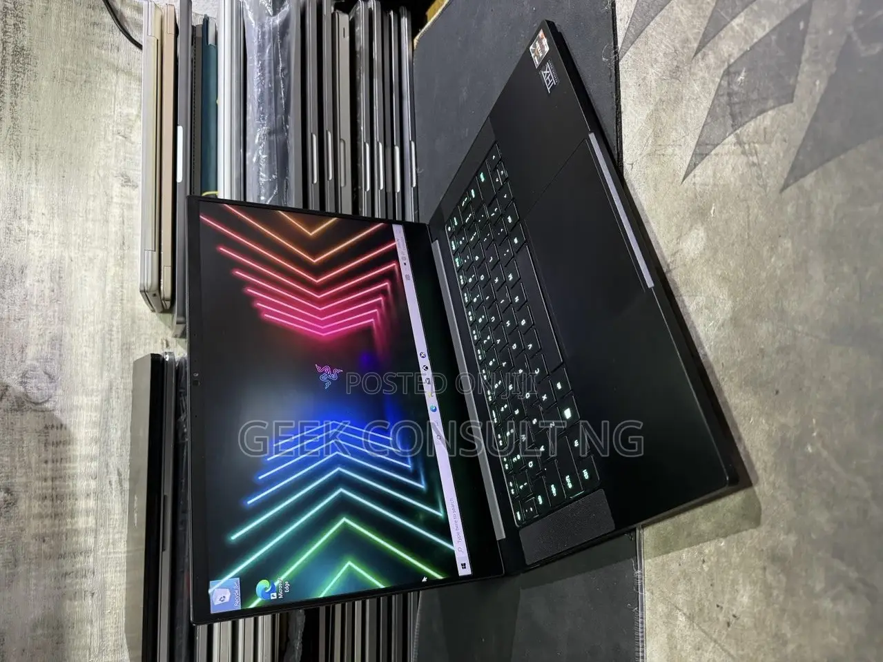 Laptop Razer Blade 16GB AMD Ryzen 9 SSD 1T