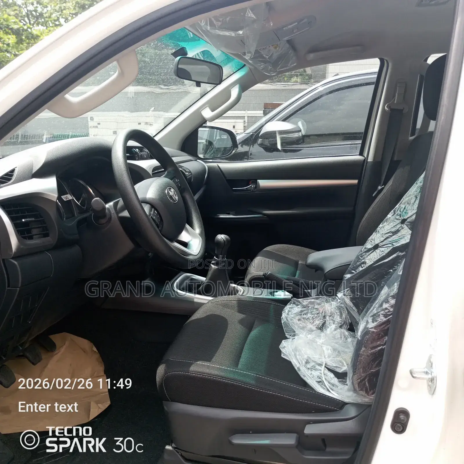 New Toyota Hilux 2023 White