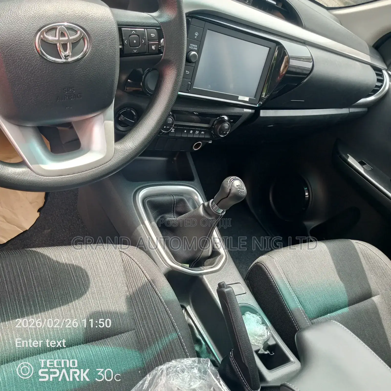 New Toyota Hilux 2023 White