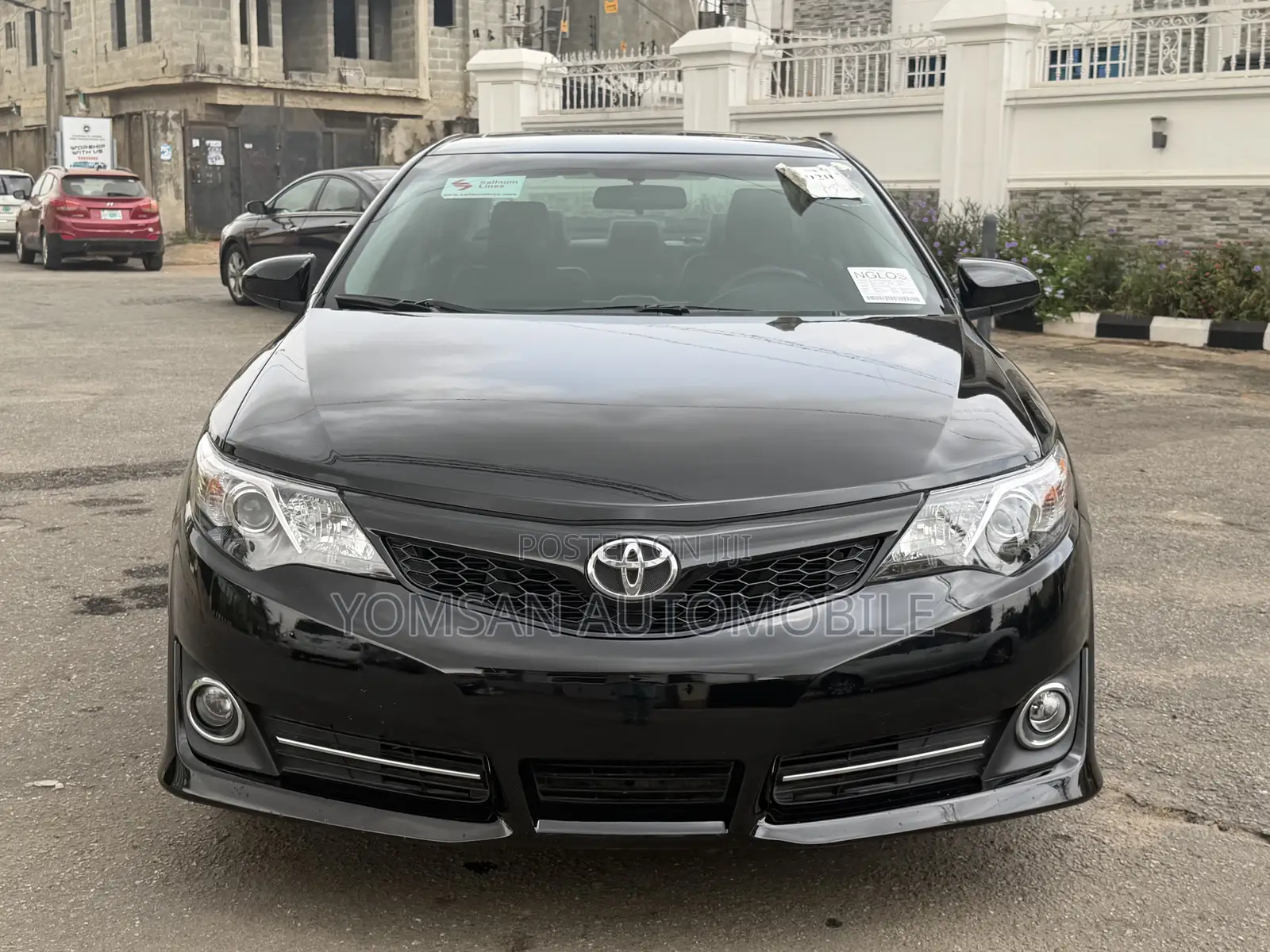 Toyota Camry SE V6 4dr Sedan (3.5L 6cyl 6A) 2012 Black