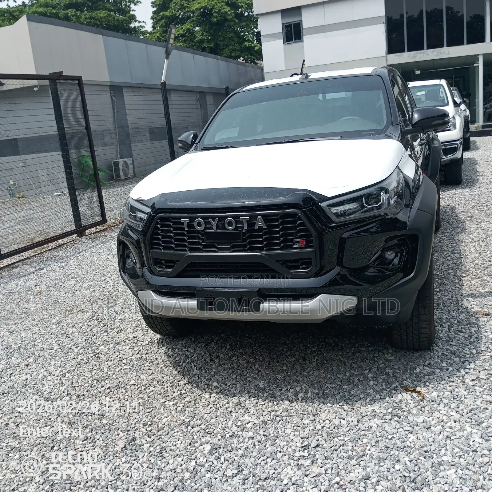 New Toyota Hilux 2025 Black