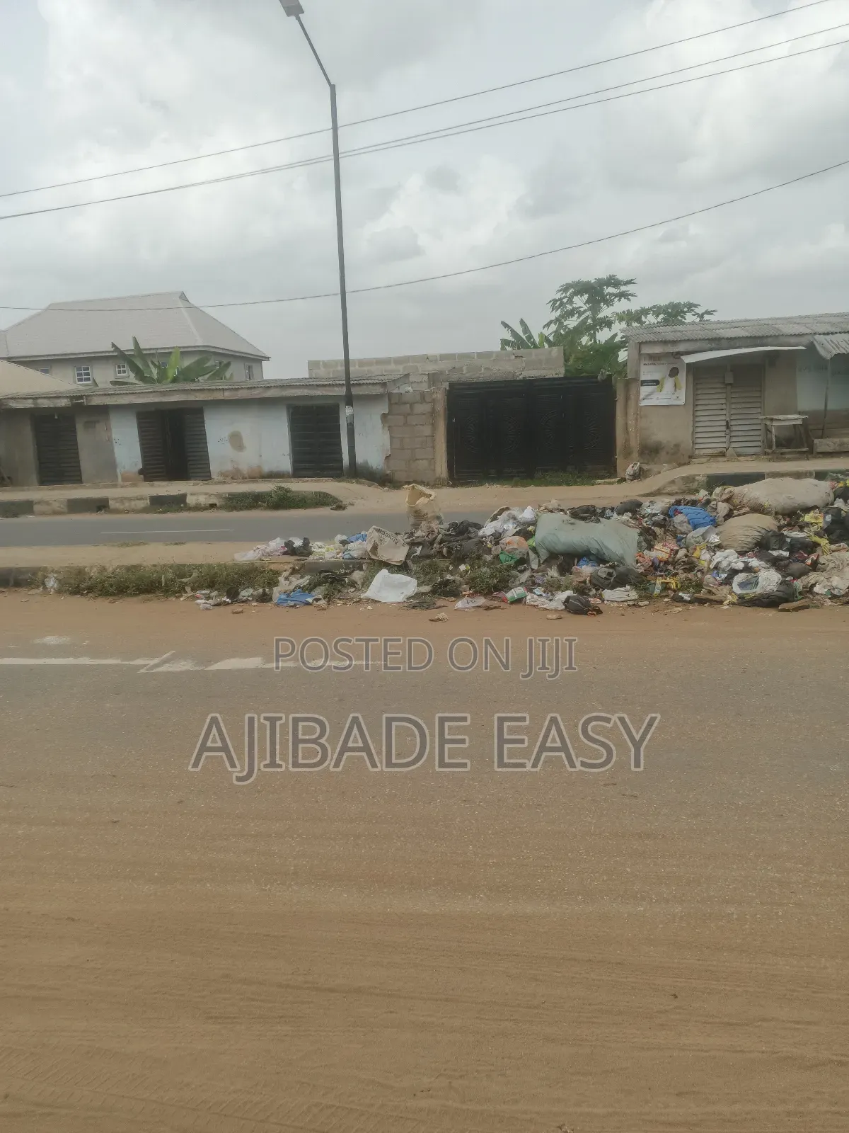 3bdrm Bungalow in Ayobo for sale