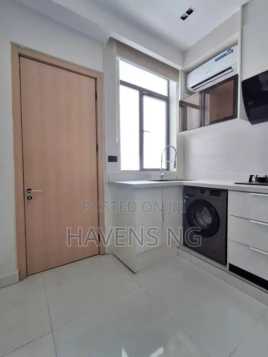3bdrm Apartment in Ikate for sale