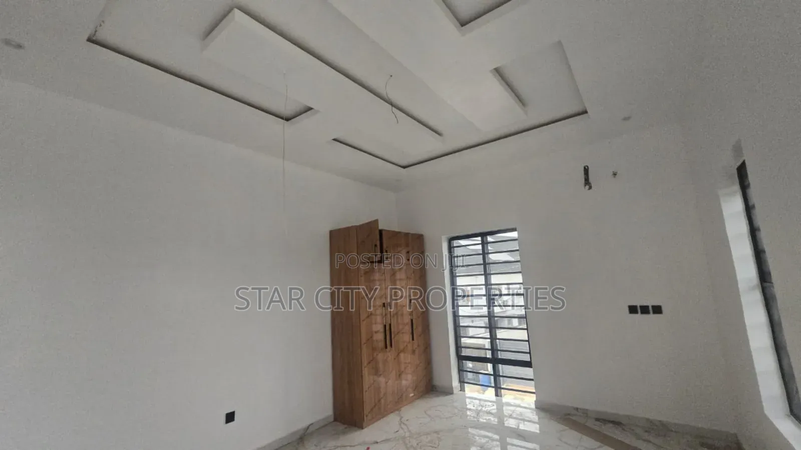 5bdrm Duplex in Opic Isheri North for sale