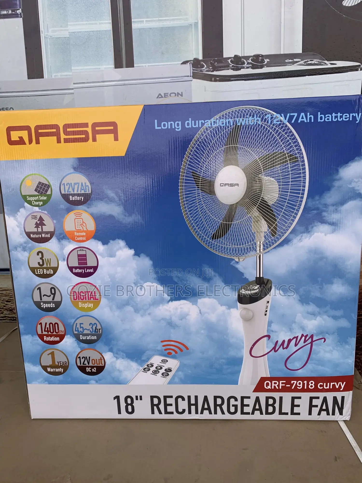 Qasa 18 Inches Rechargeable Standing Fan