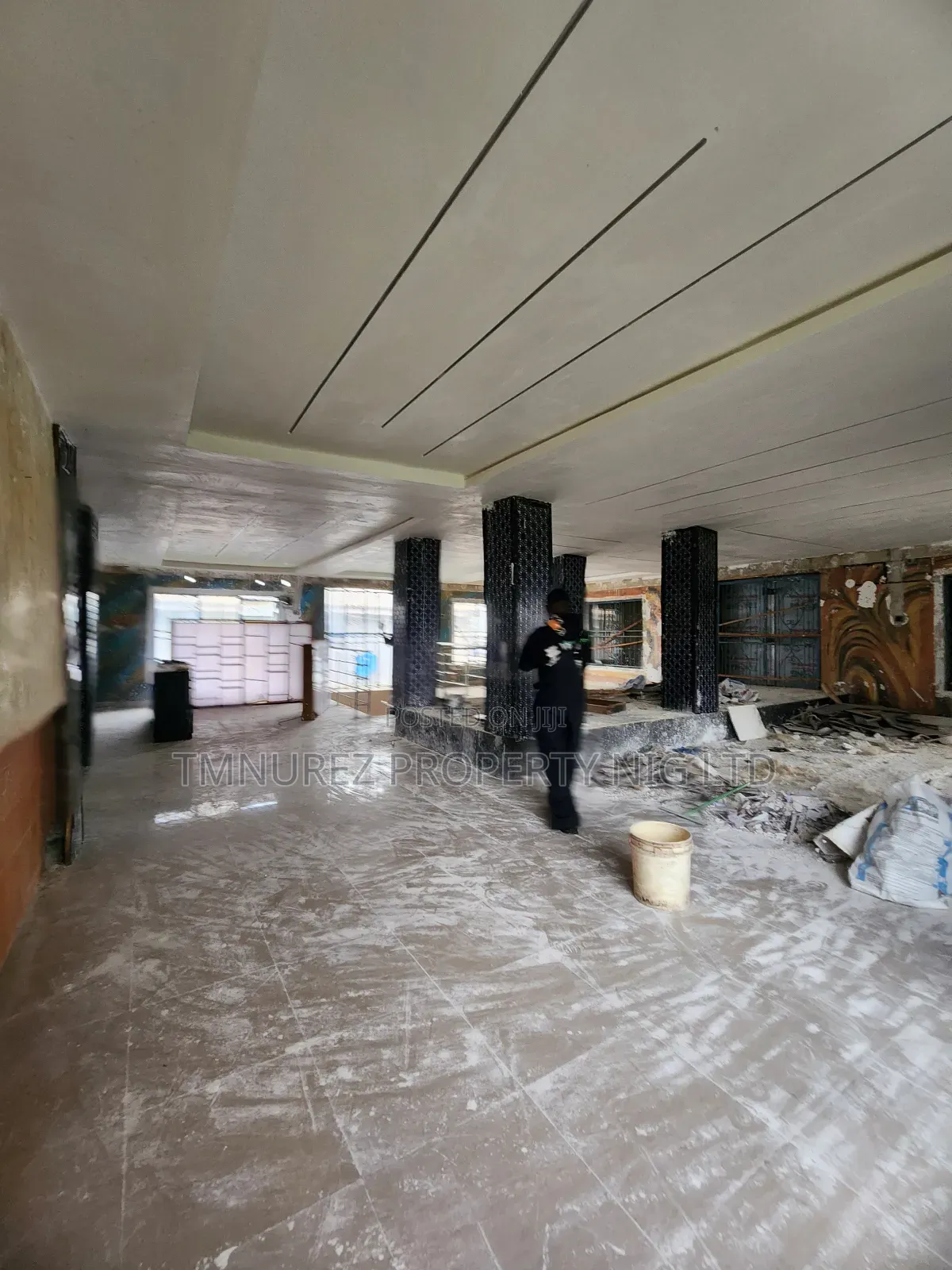 Very Big Shop at Ado Road for Rent