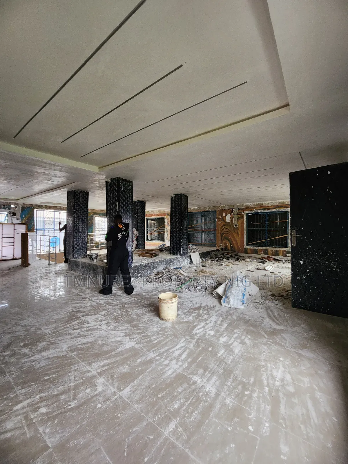 Very Big Shop at Ado Road for Rent