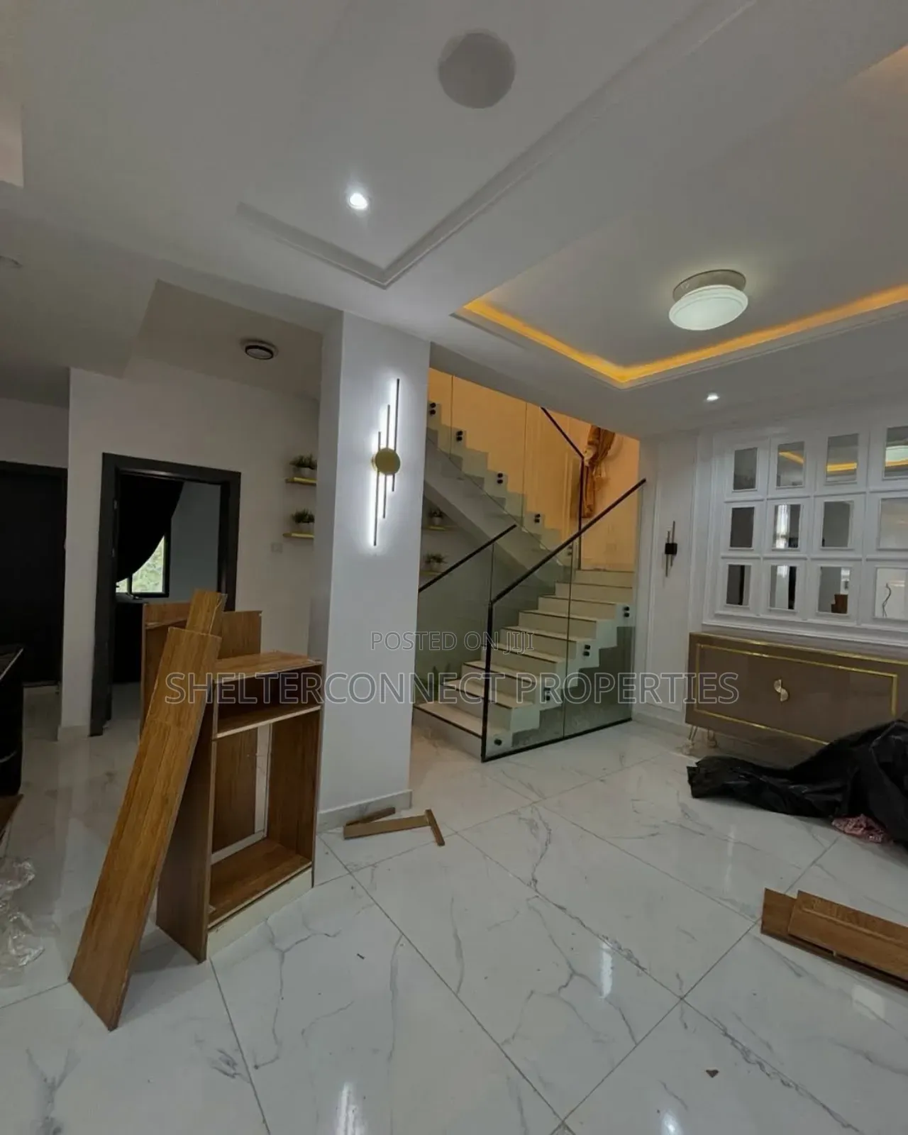 4bdrm Maisonette in Lekki Phase 1 for rent