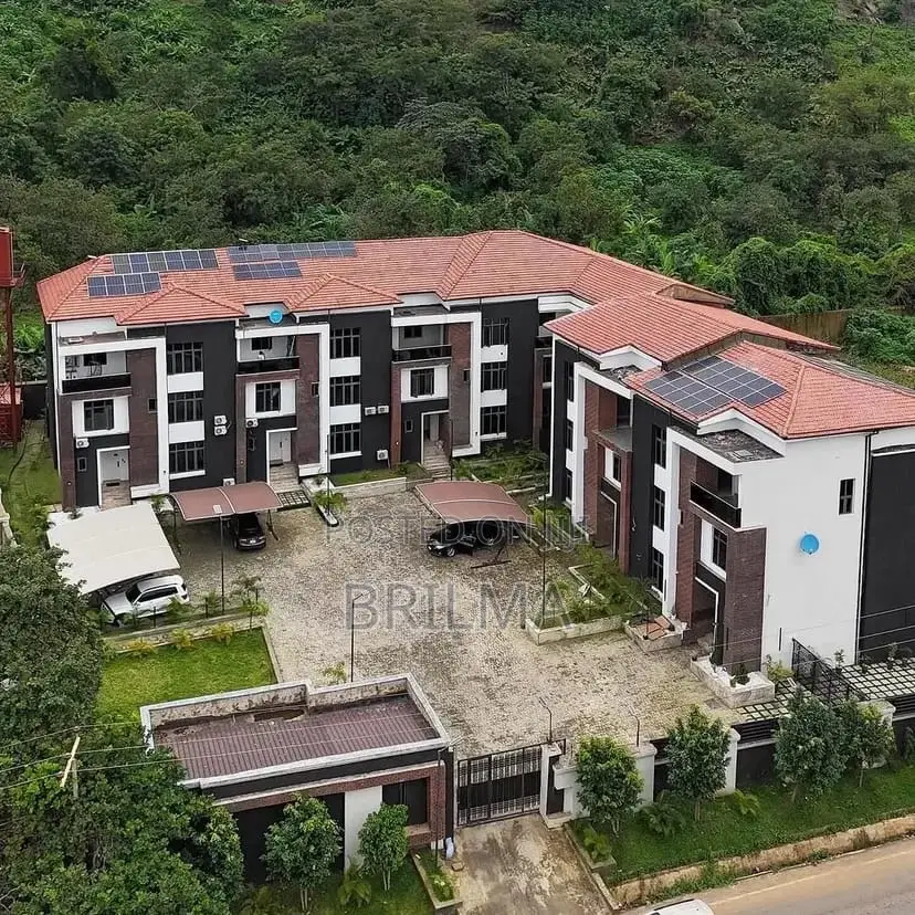 4bdrm Duplex in Kado for sale