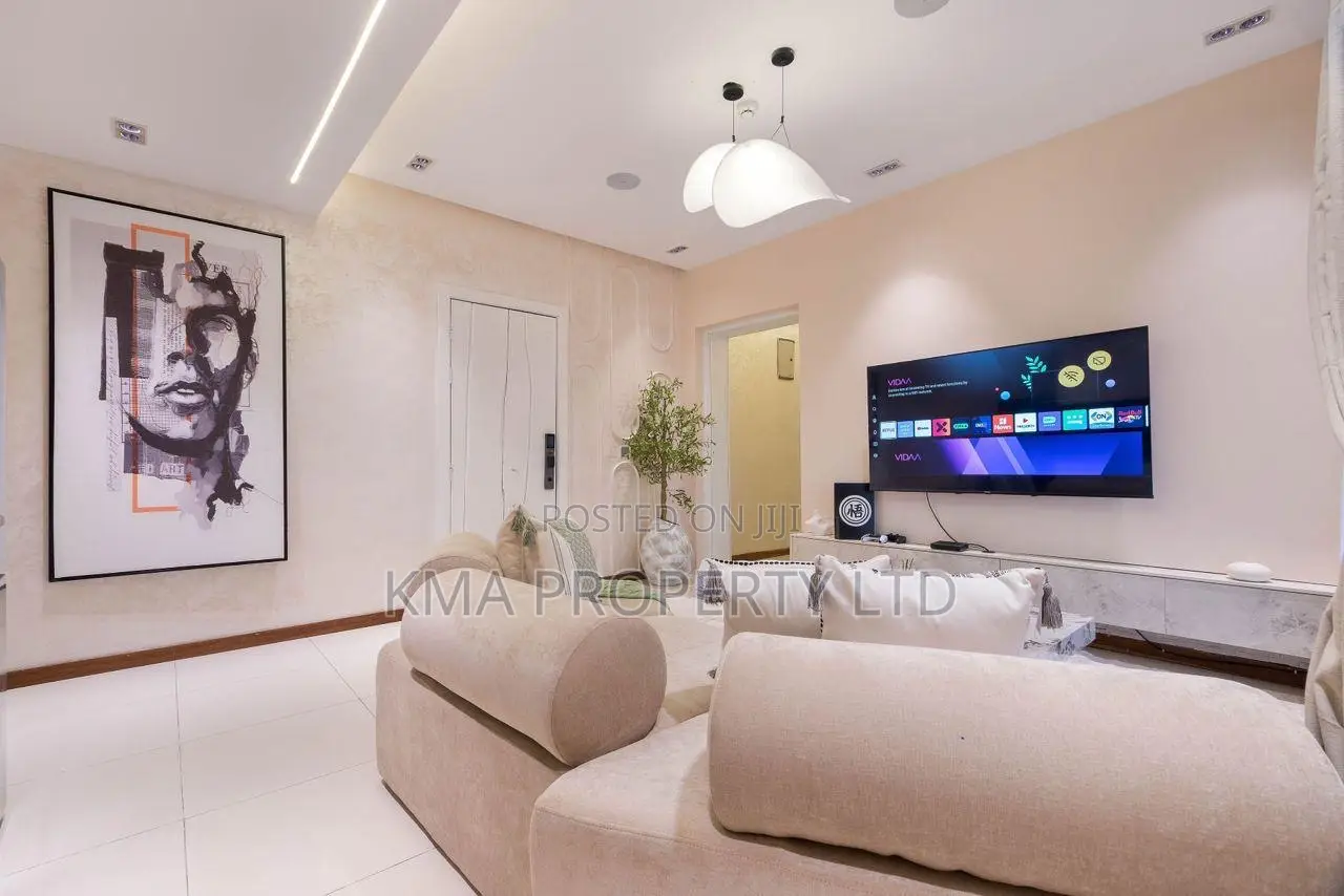 Luxurious 1 Bedroom Apartment With Pool and Cinema