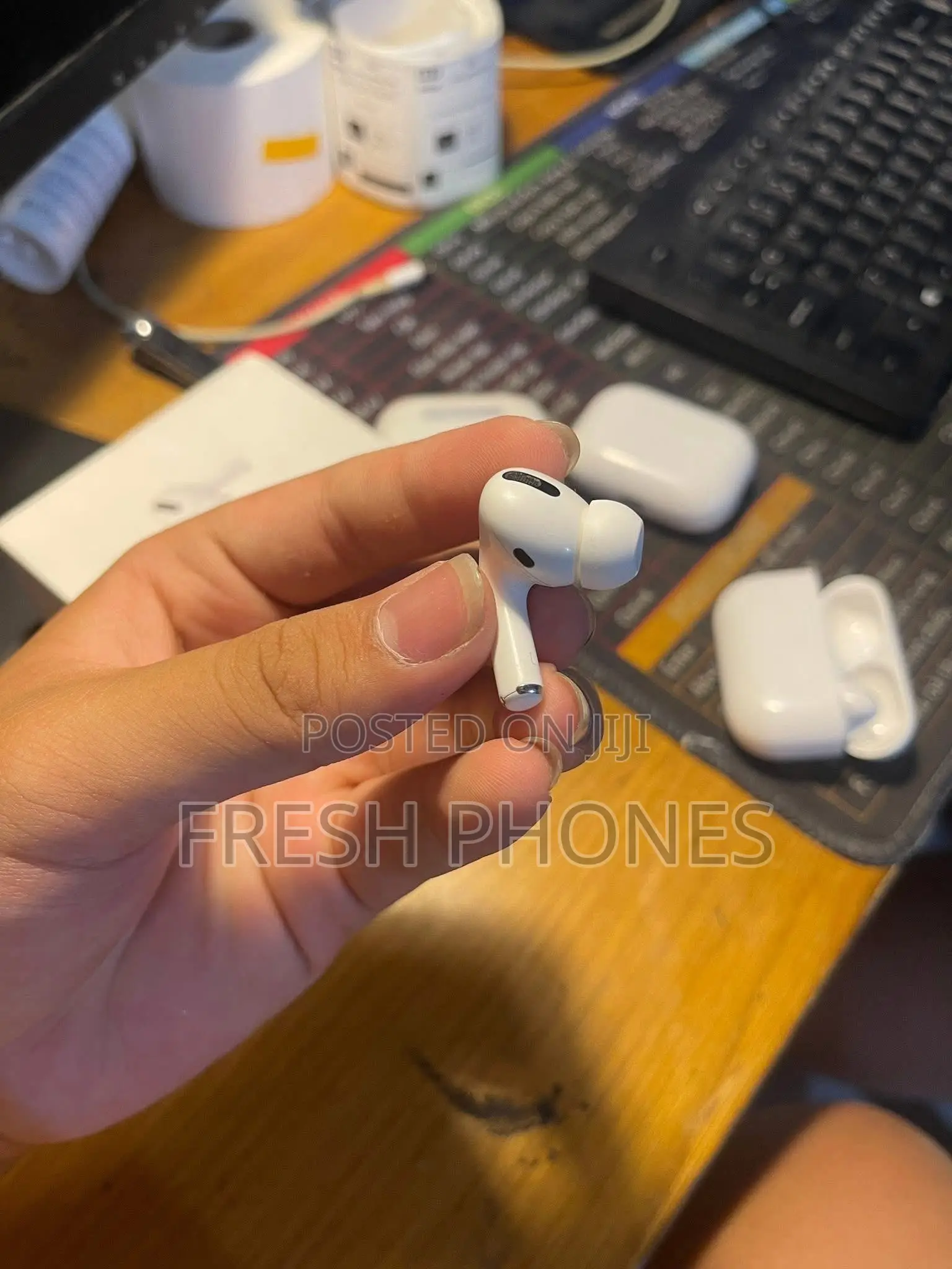 Airpods Pro 2nd Gen(Openbox)