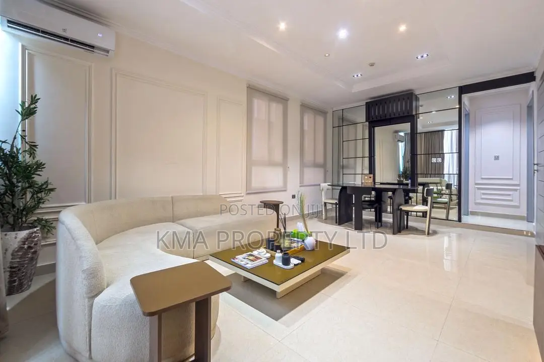 Luxurious 2 Bedroom Apartment With Swimming Pool and Gym