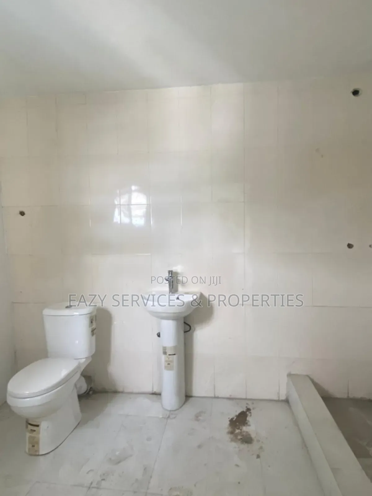 4bedroom Office Space in Victoria Island