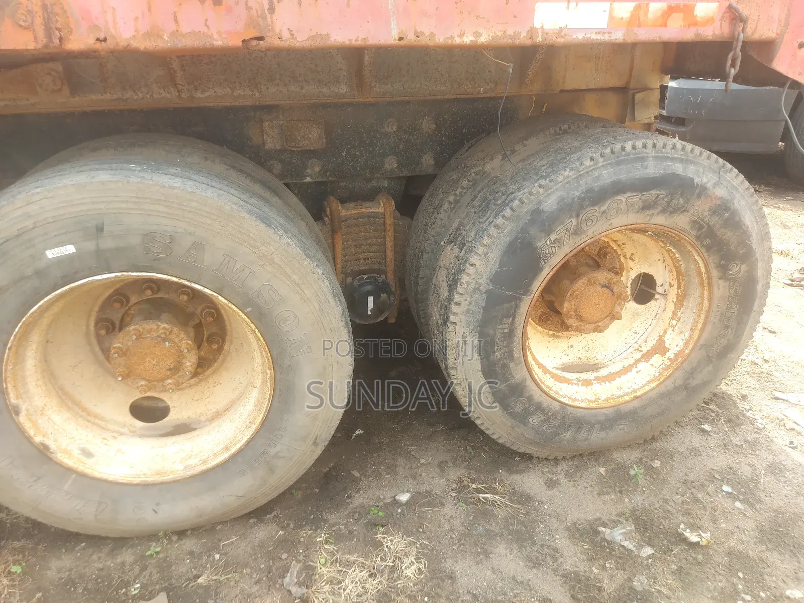 Tokunbo Rd Mack 10 Tyres Dump Truck With Ten Bolts Rim Big Axle
