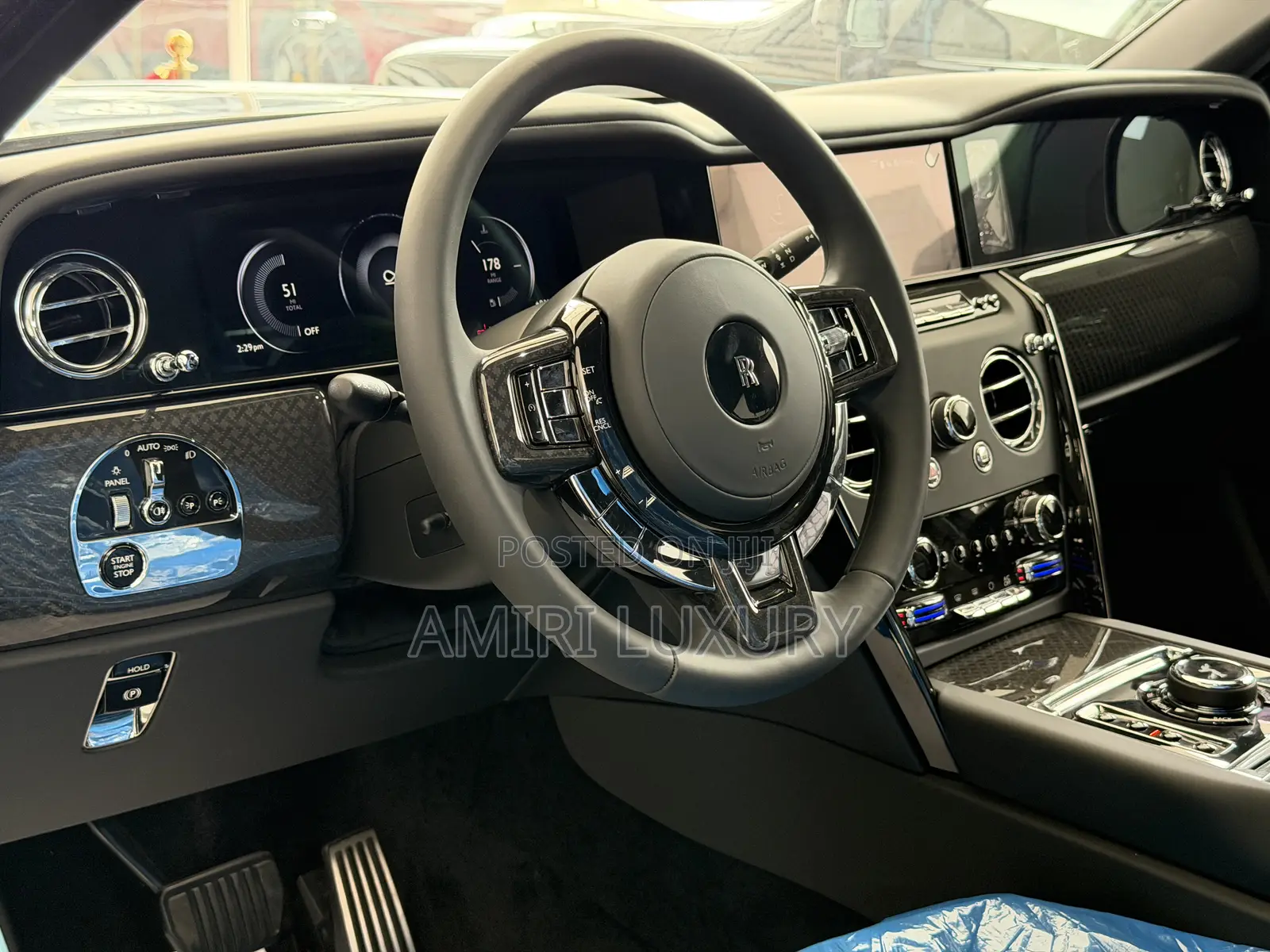 New Rolls-Royce Cullinan 2025 Black