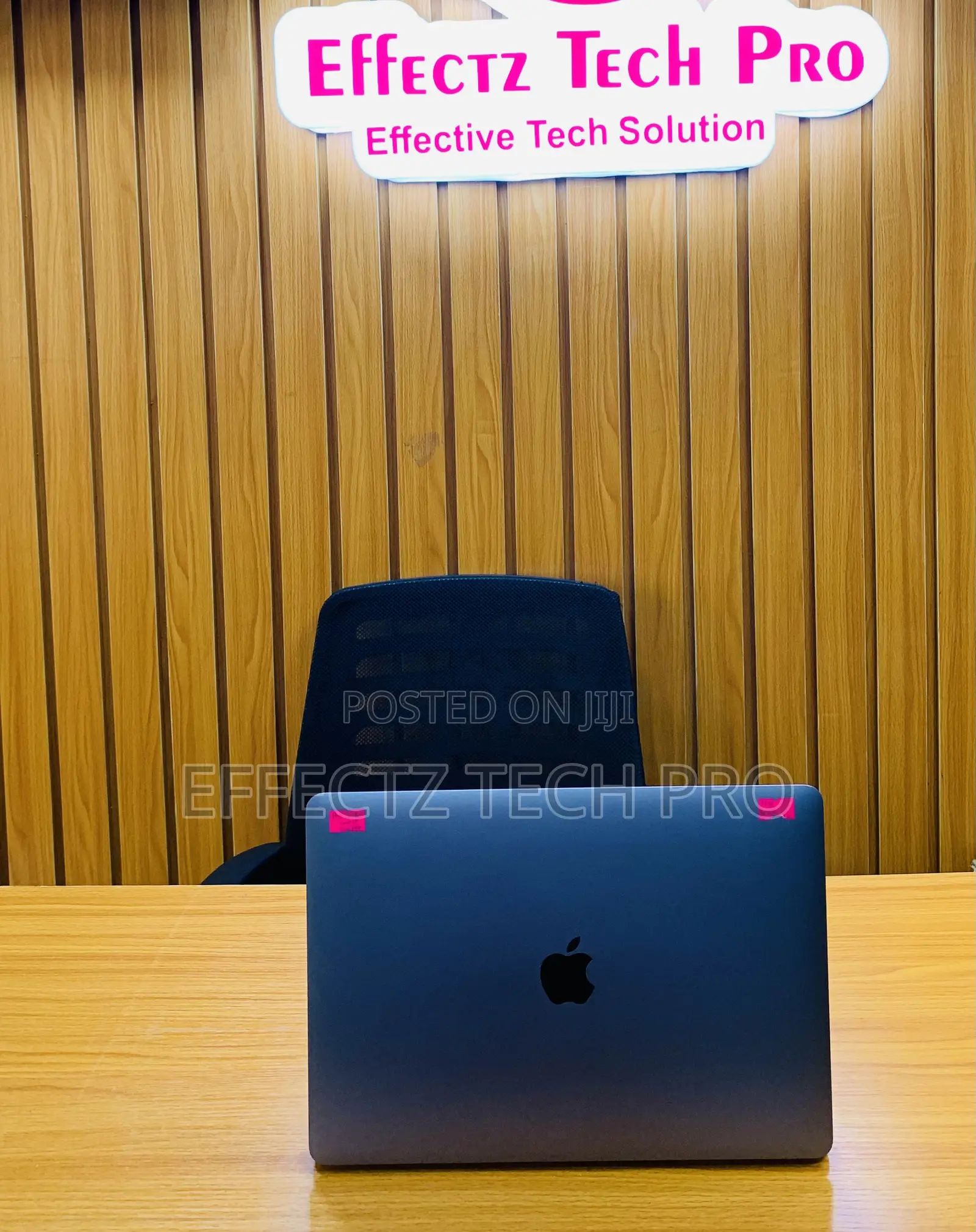 Laptop Apple MacBook Pro 2020 32GB Intel Core i7 SSD 512GB