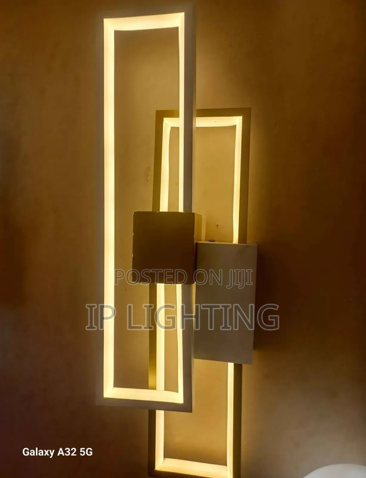 Modern Rooms Wall Light