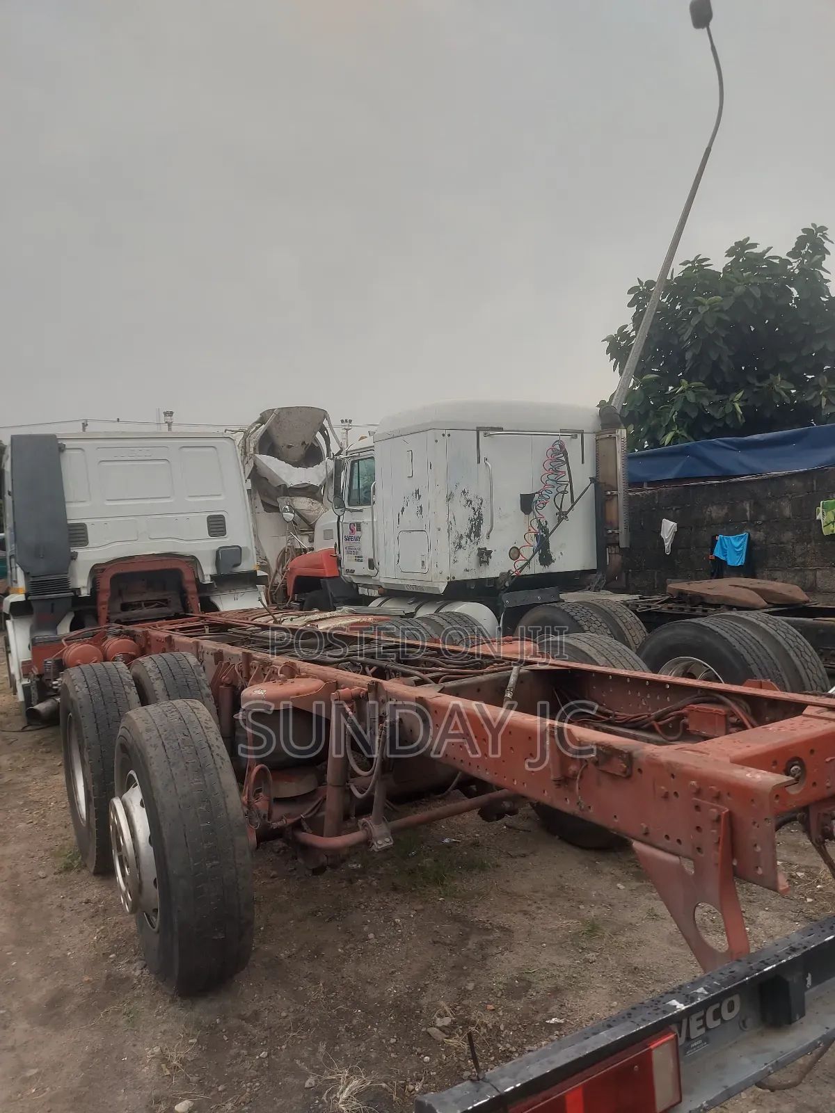 Tokunbo 440e 42 Iveco Eight Tyres Long Frame Truck Big Axle