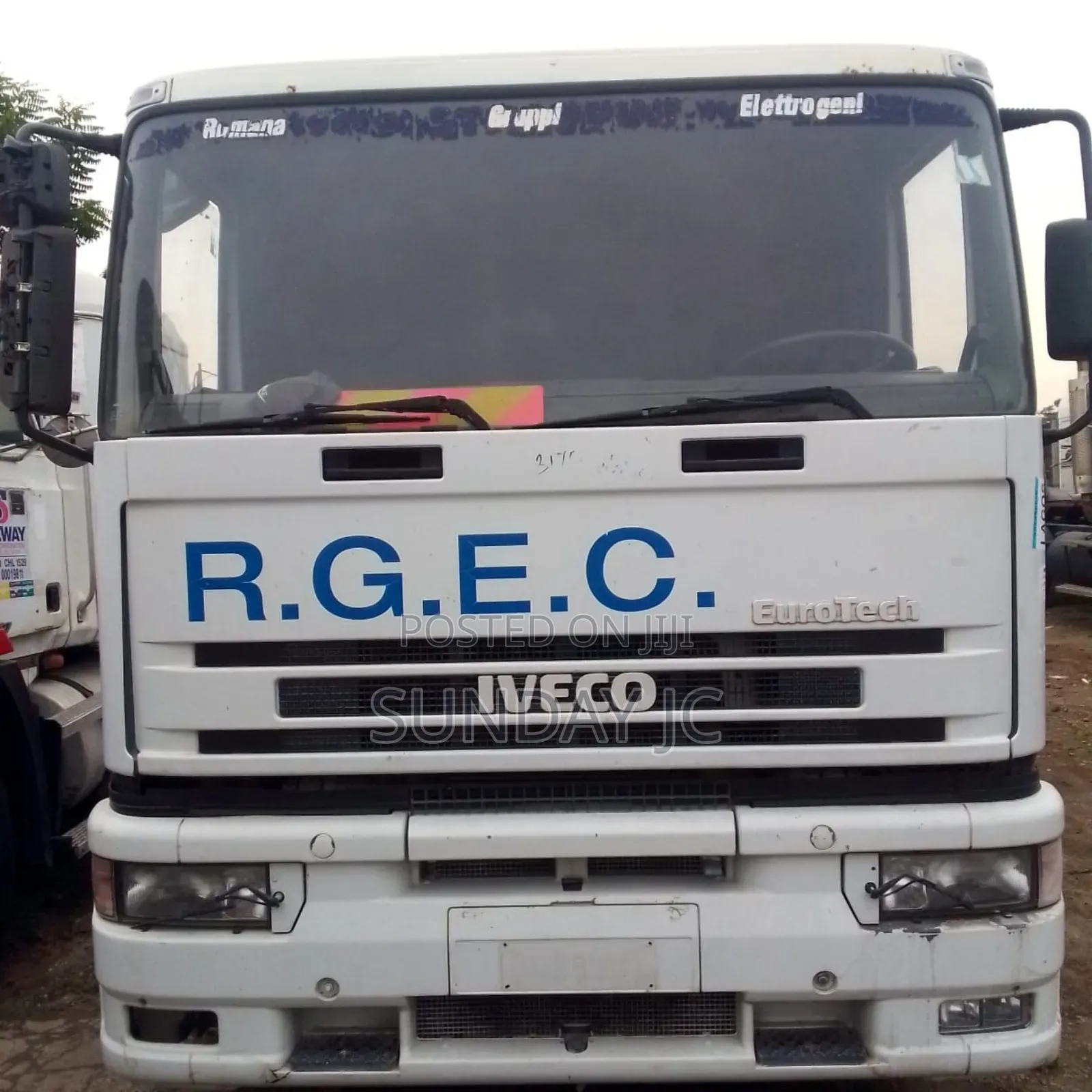 Tokunbo 440e 42 Iveco Eight Tyres Long Frame Truck Big Axle