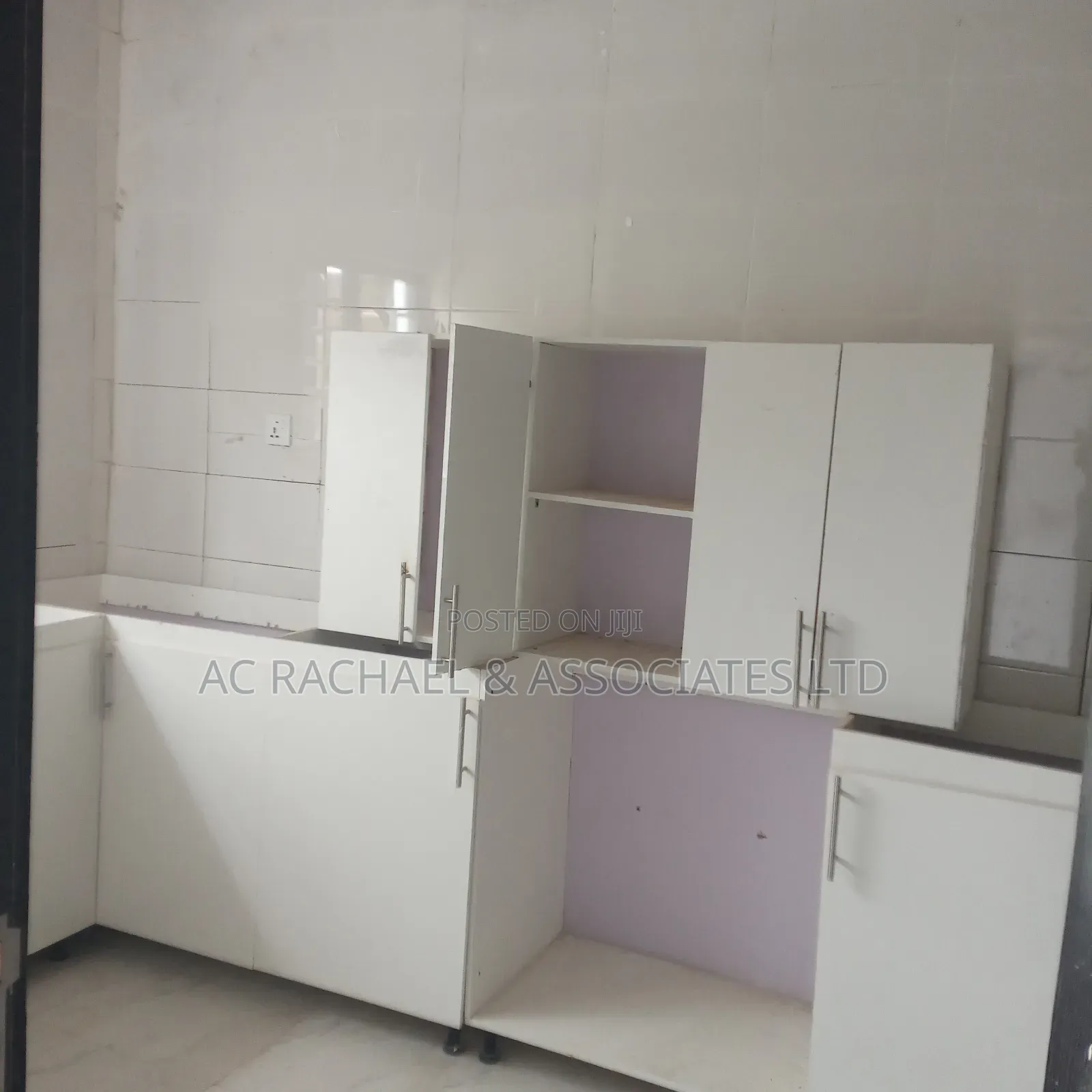 3bdrm Block of Flats in Ago Palace Way Okota for sale