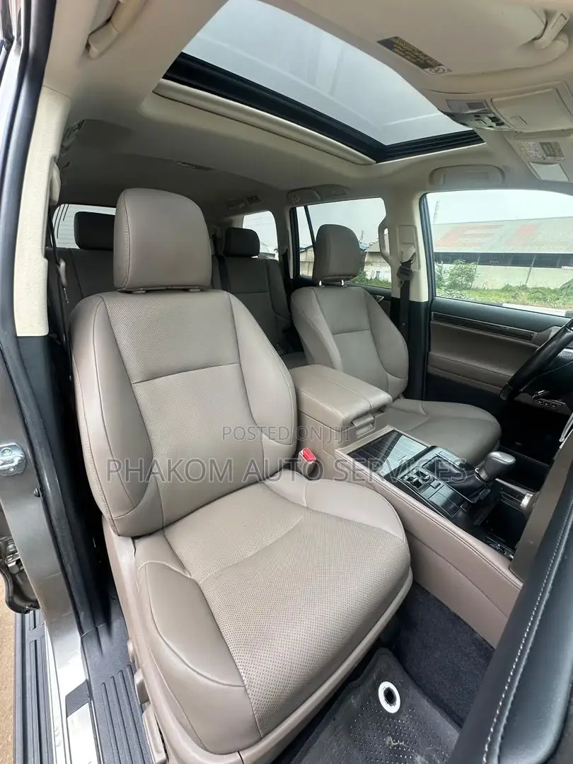 Lexus GX 460 2021 Gold