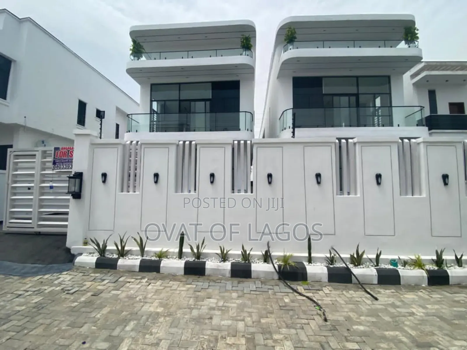5bdrm Duplex in Orchid Lekki for sale
