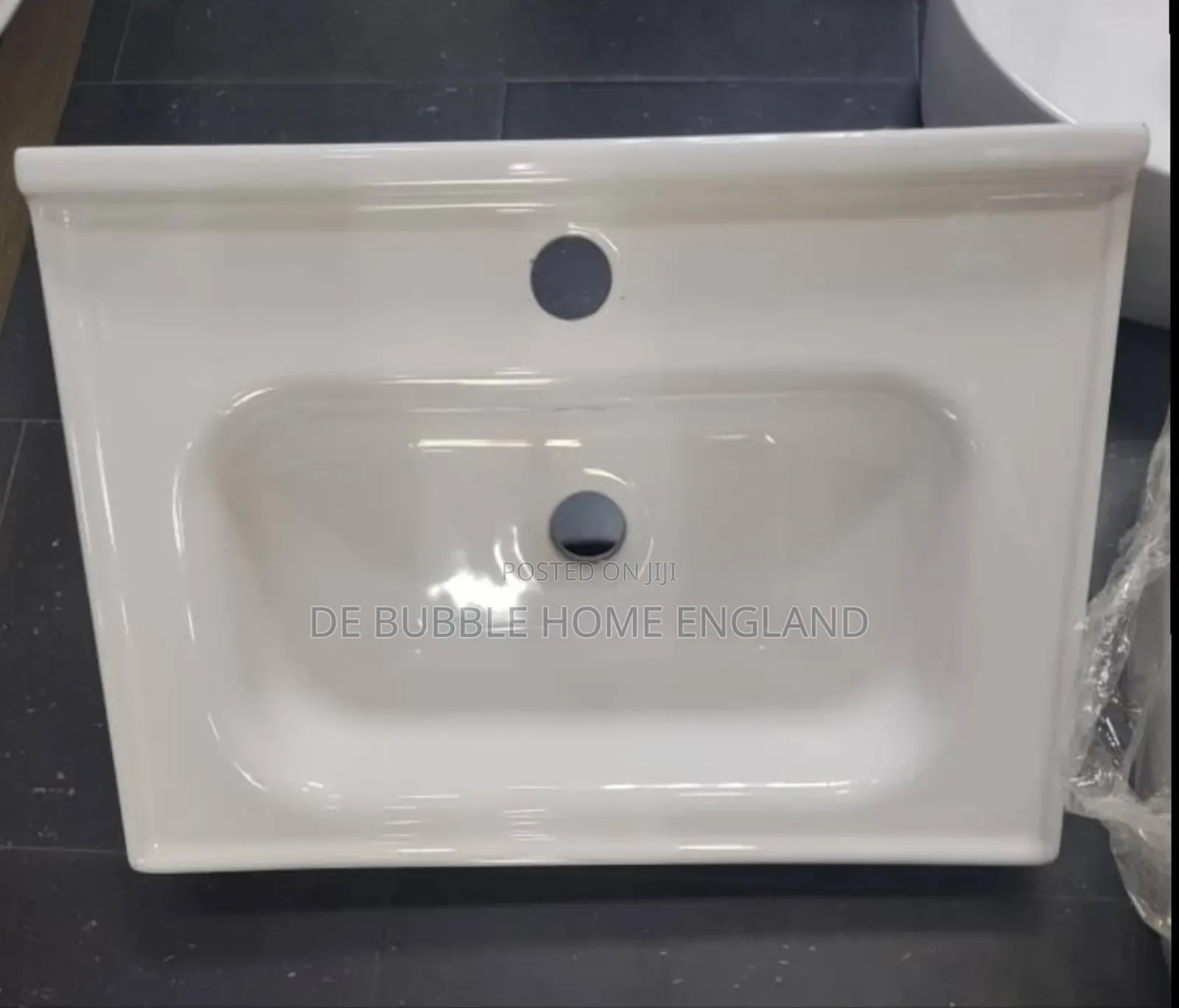 Executive Cabinet Basin