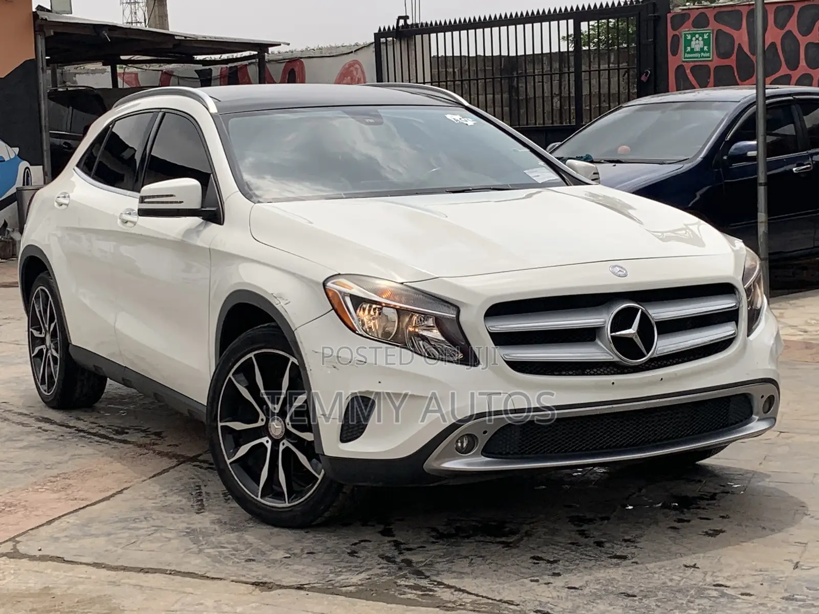 Mercedes-Benz GLA 250 2015 White