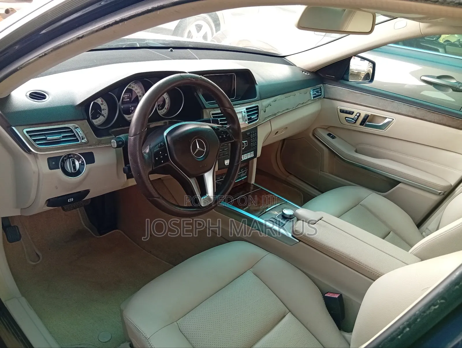 Mercedes-Benz E350 2014 Blue