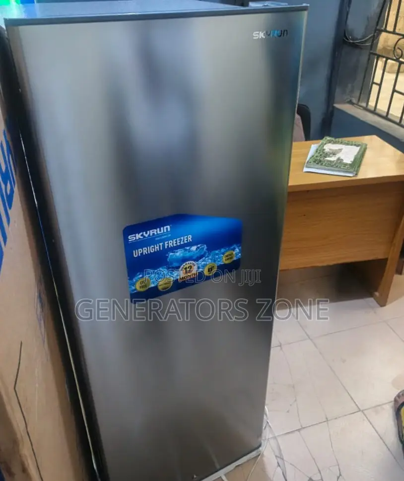 185l Skyrun Tall Freezer Compartment