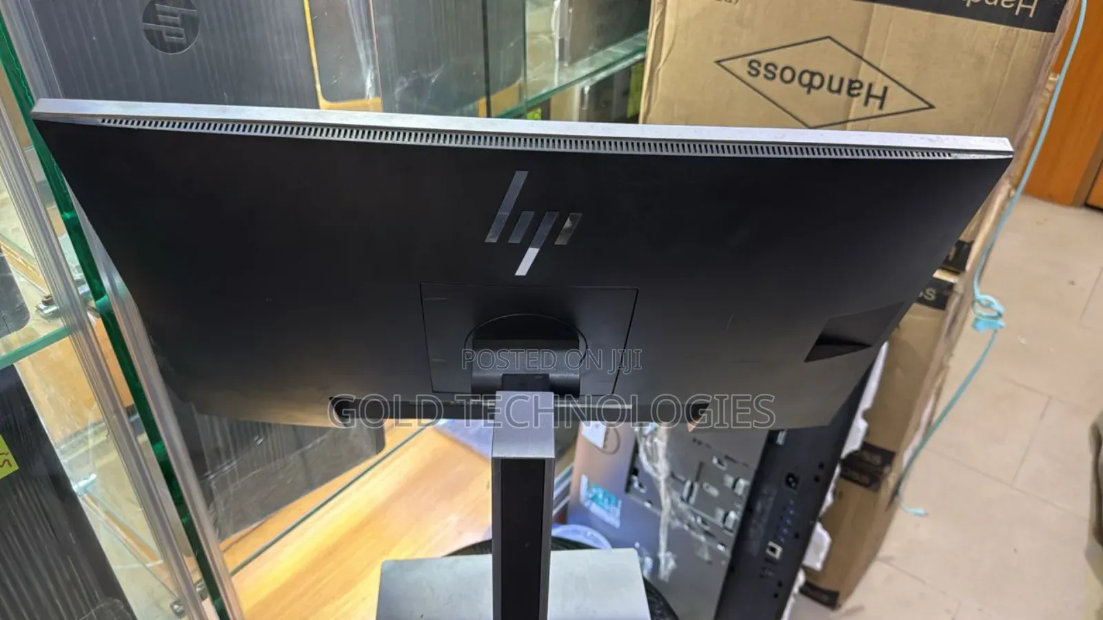 24 Inch Frameless Ips Monitor For Best Quality Display From Any Device