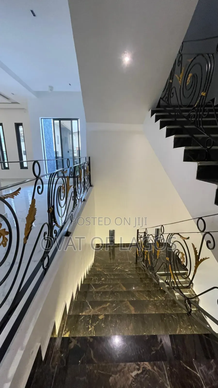 7bdrm Duplex in Pinnock Beach Estate, Osapa london for sale