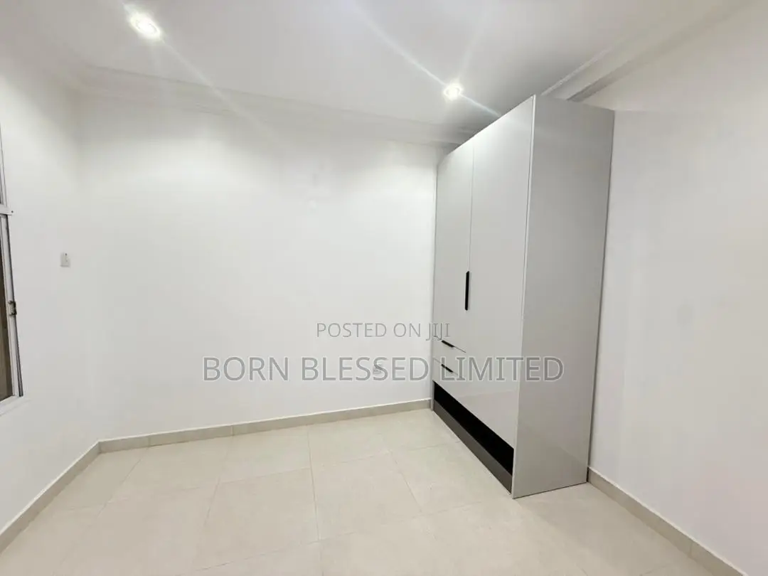 5bdrm Duplex in Ikoyi for rent
