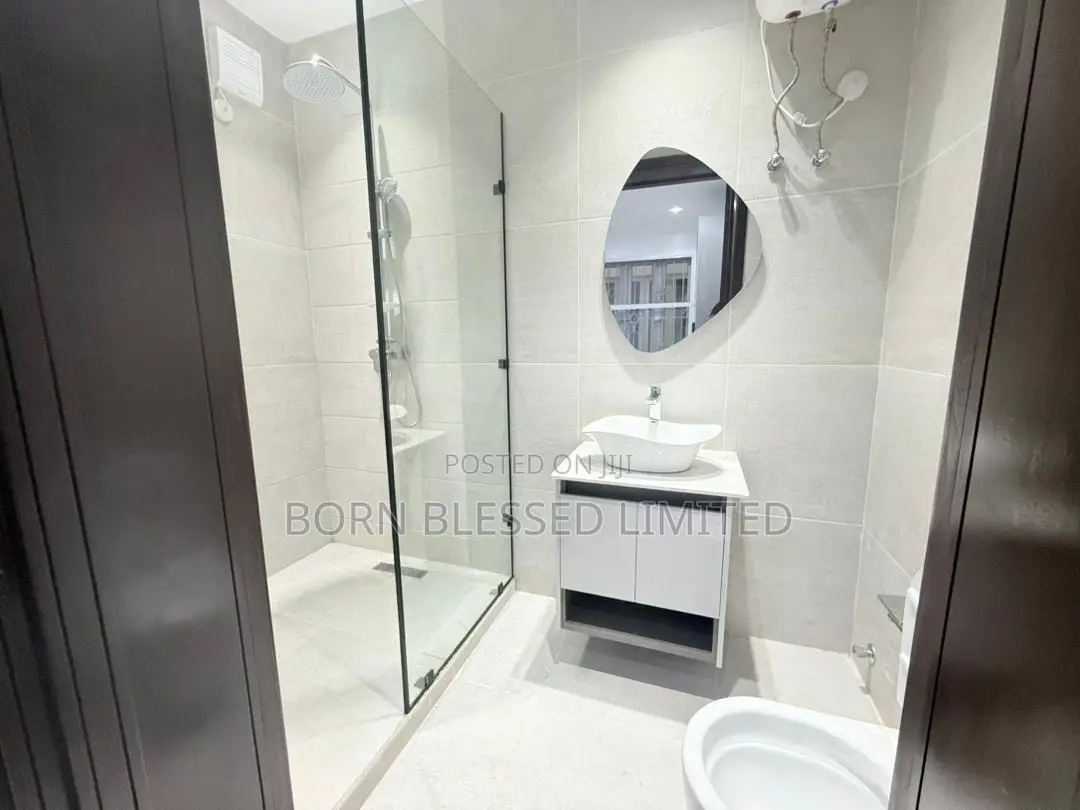 5bdrm Duplex in Ikoyi for rent