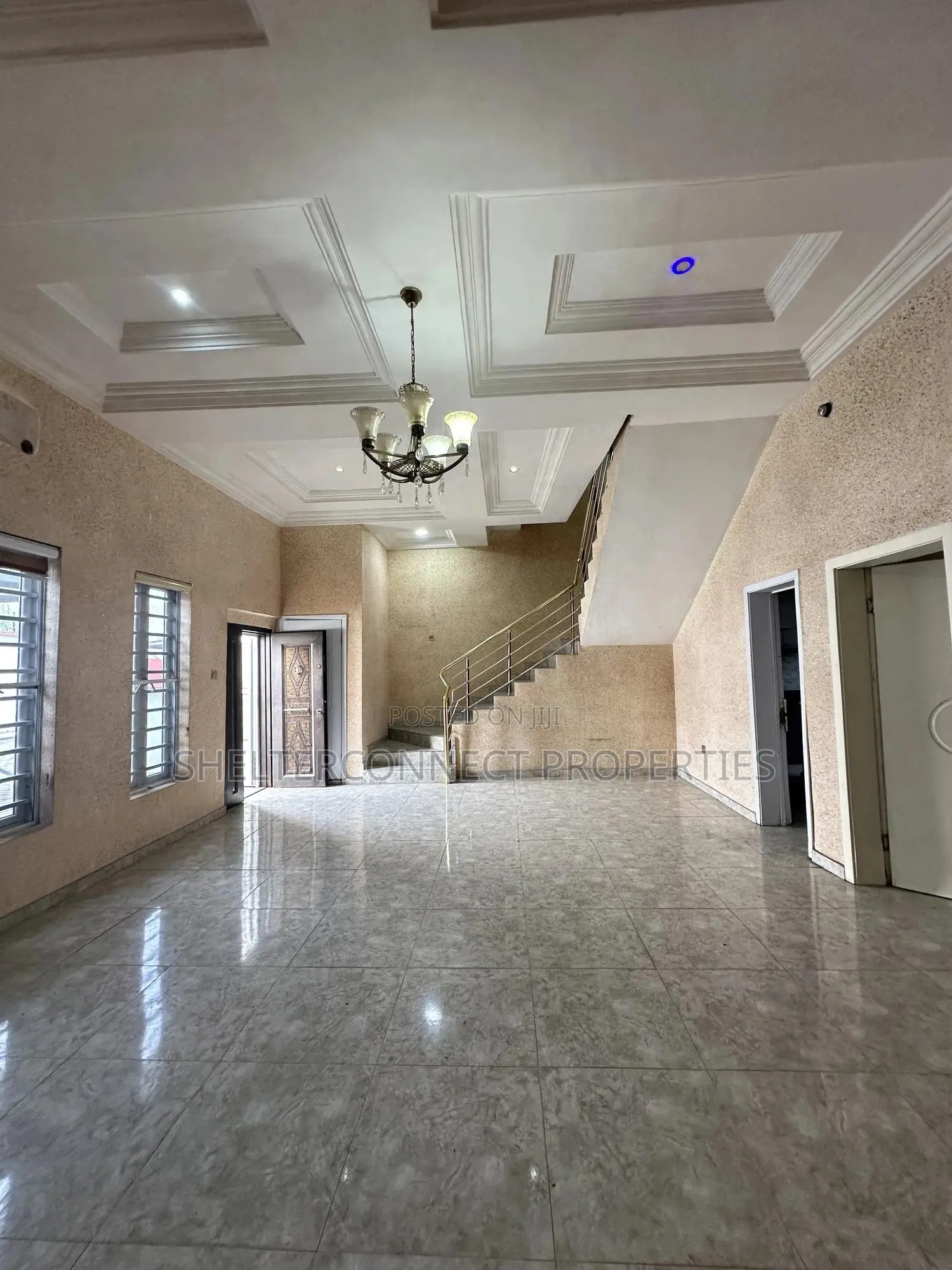 4bdrm Townhouse / Terrace in Lekki for rent
