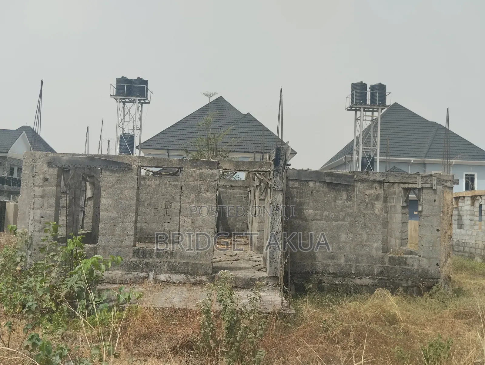 4bdrm Duplex in Victoria City, Lugbe District for sale
