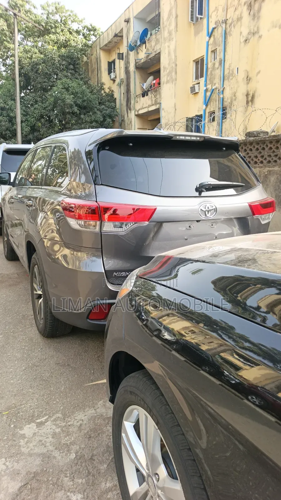 Toyota Highlander XLE 4x2 V6 (3.5L 6cyl 8A) 2018 Gray