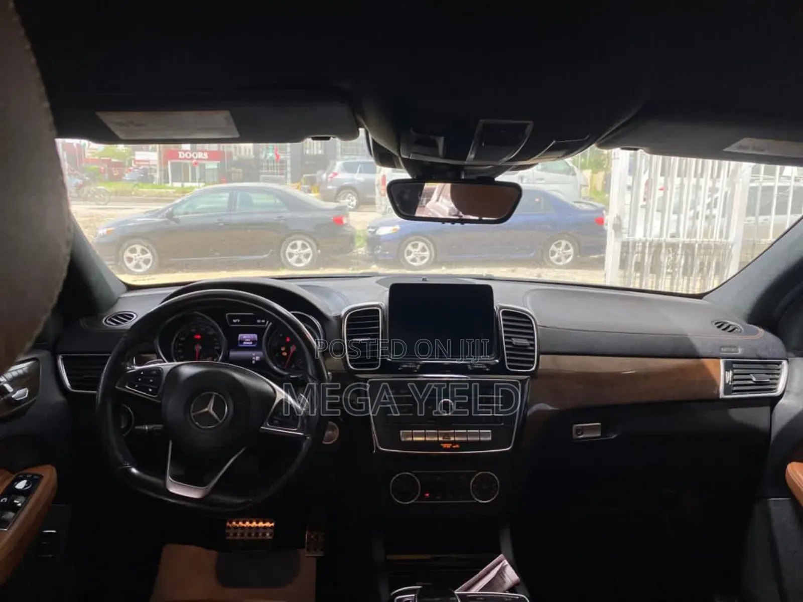 Mercedes-Benz GLE-Class 2017 Black