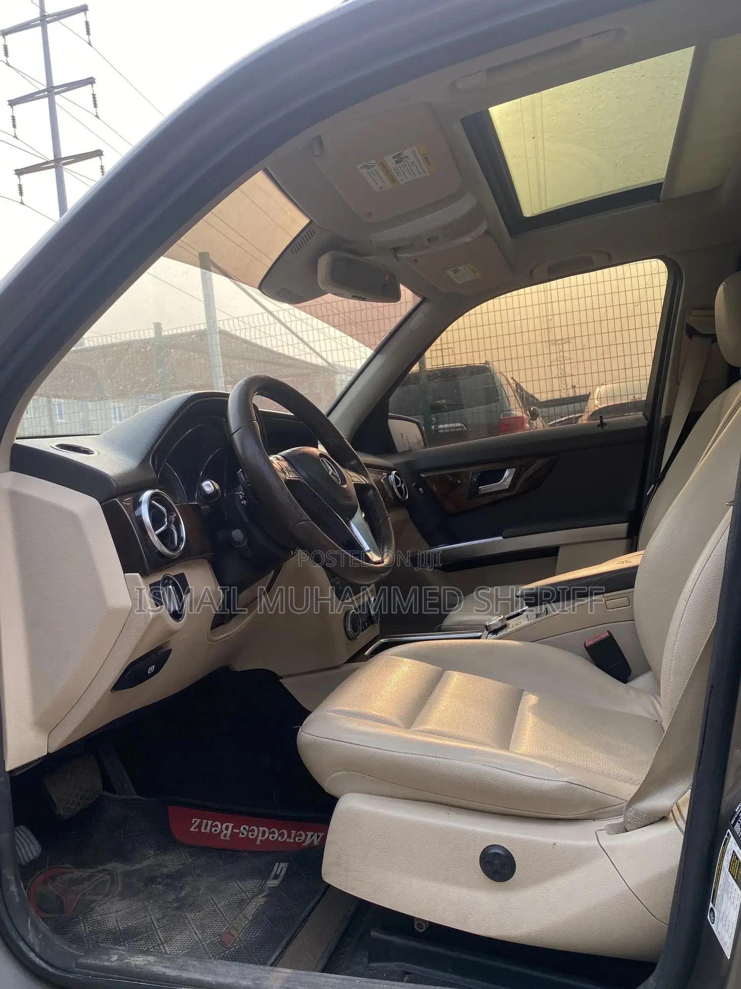 Mercedes-Benz GLK-Class Base GLK 350 4dr AWD 4MATIC (3.5L 6cyl 7A) 2015 Gray