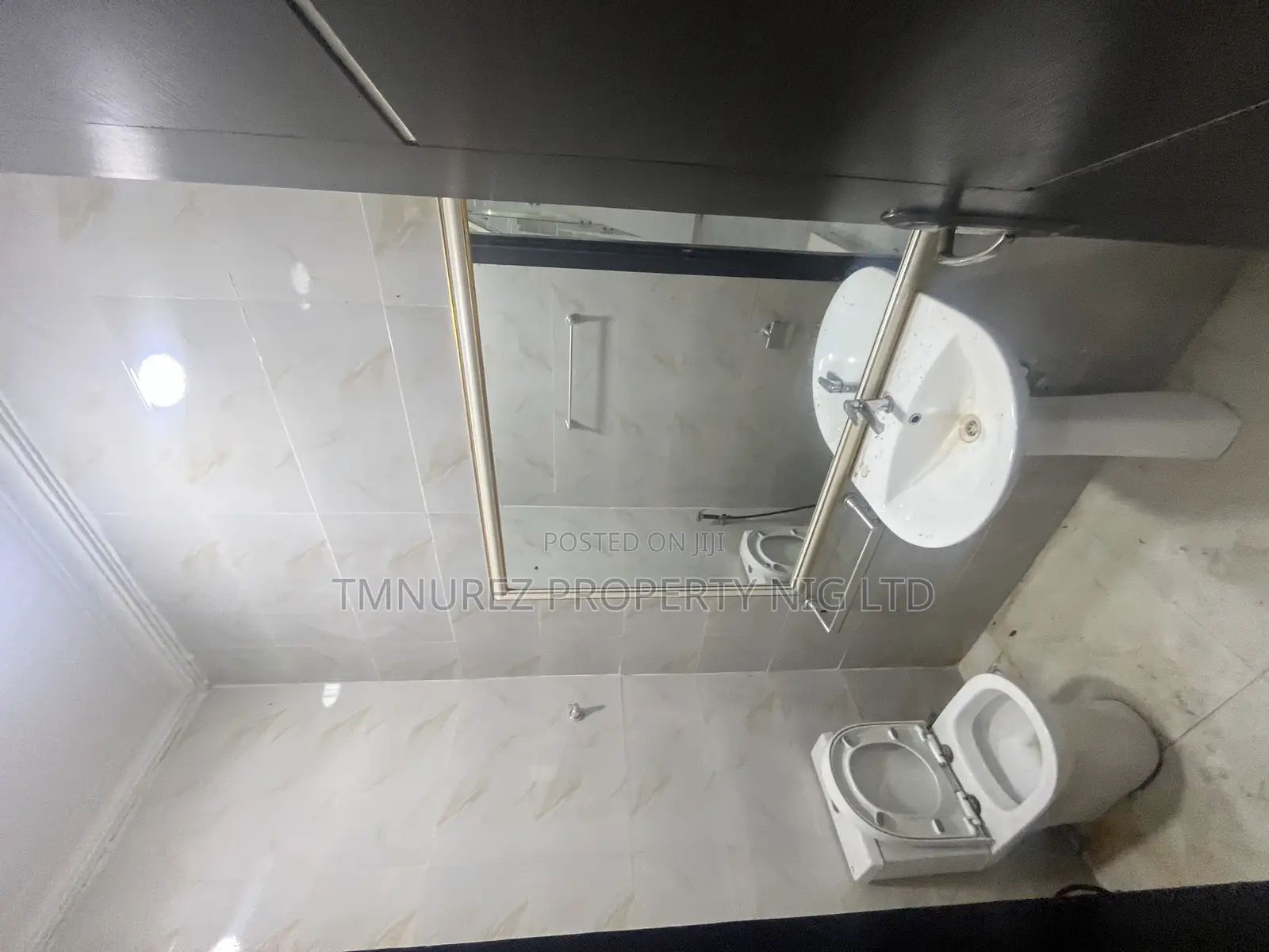 4bdrm Duplex in Ikate for rent