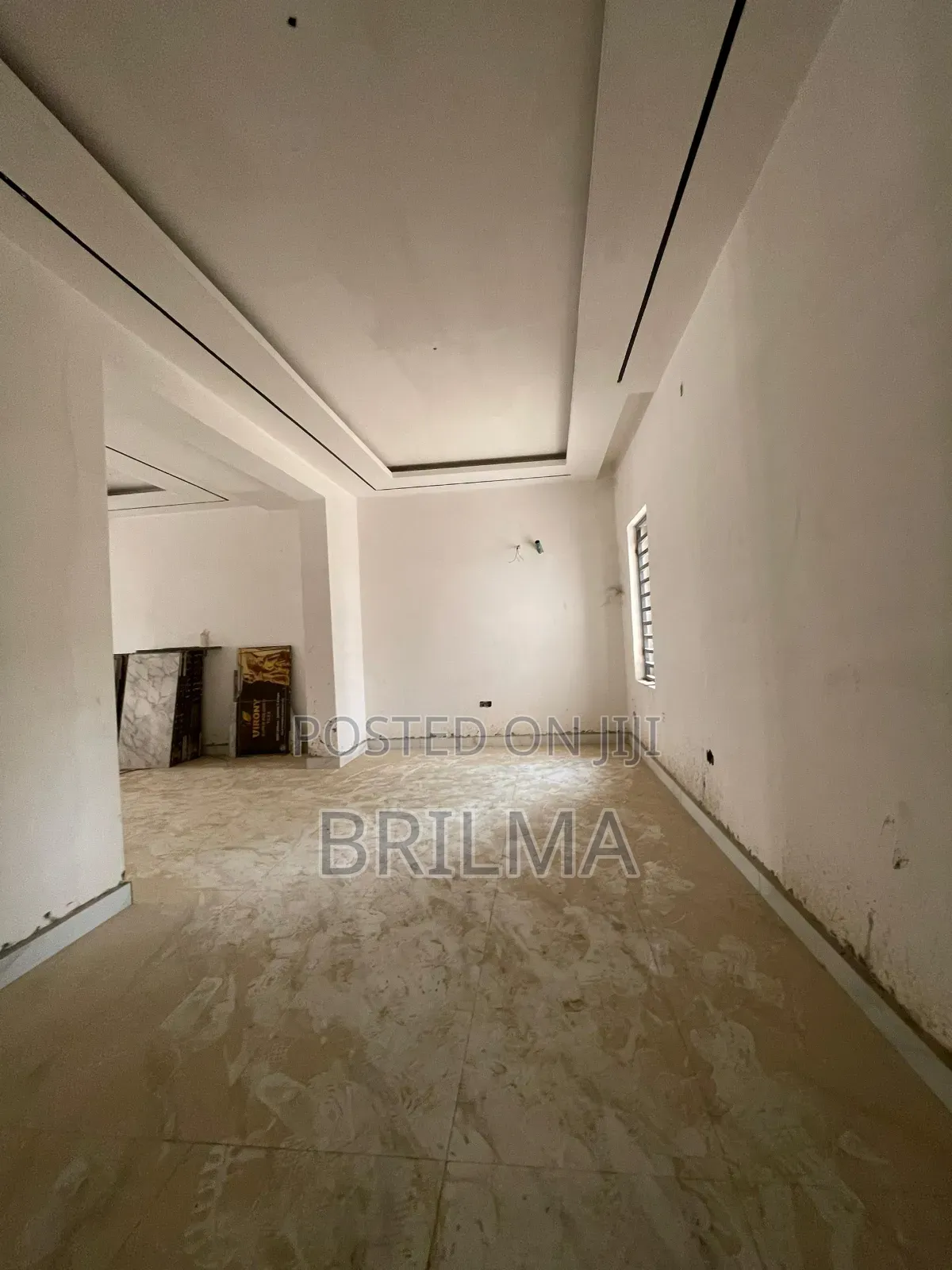 5bdrm Duplex in Kado for sale