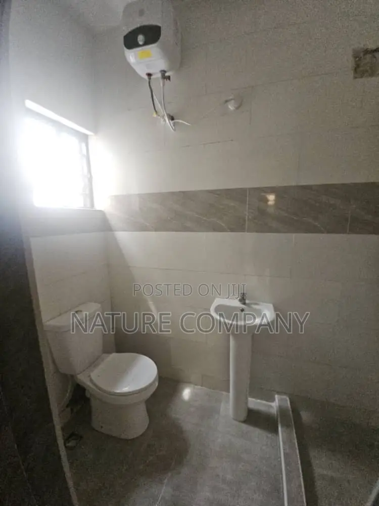 4bdrm Duplex in Magodo Isheri for sale