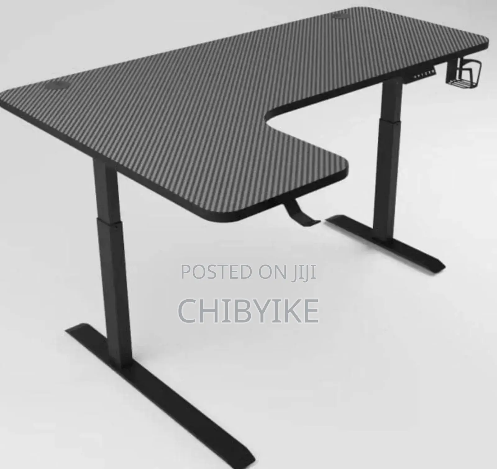 Adjustable Table 1.4mmtr L Shape
