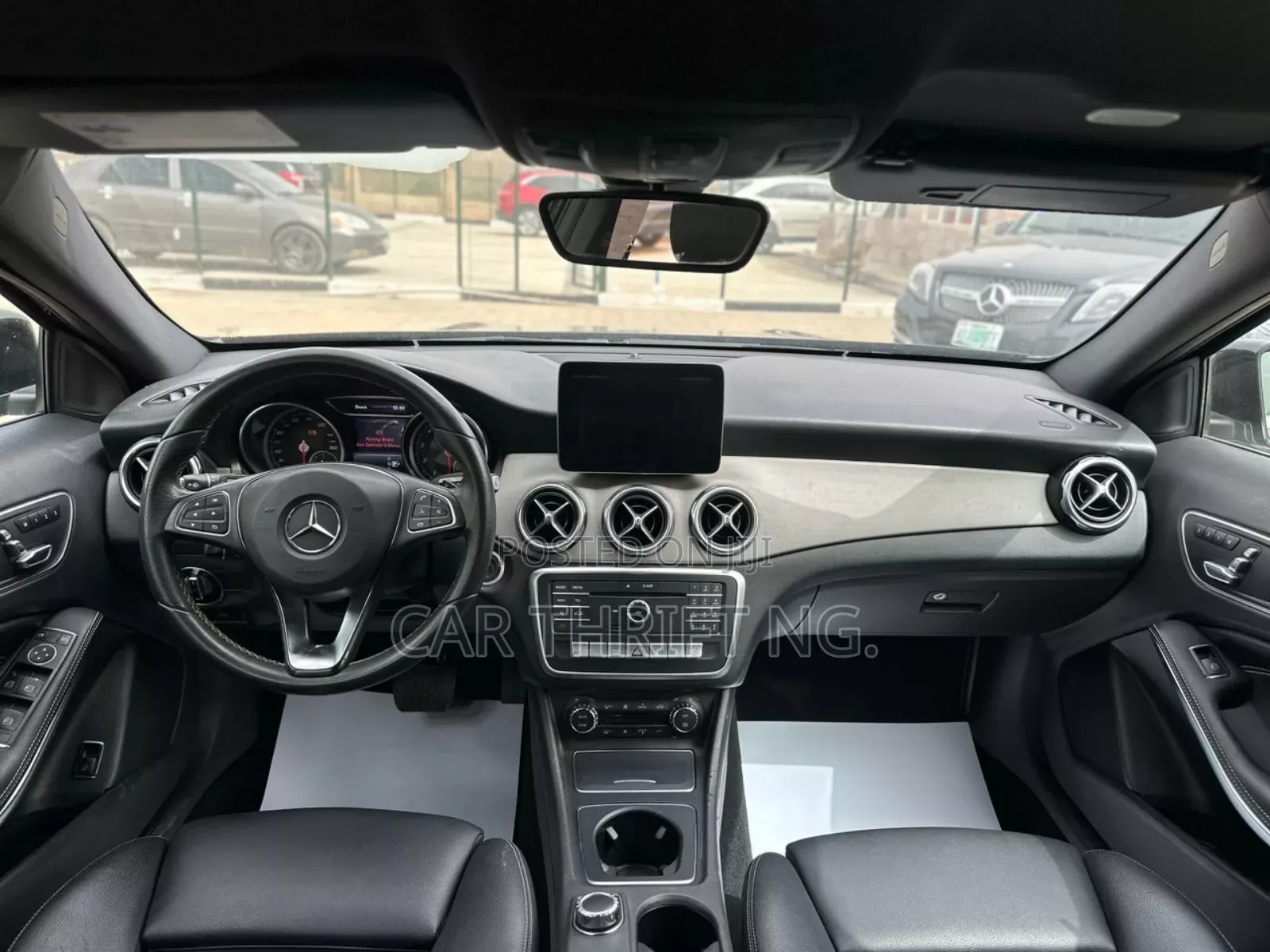 Mercedes-Benz GLA 250 2017 Black
