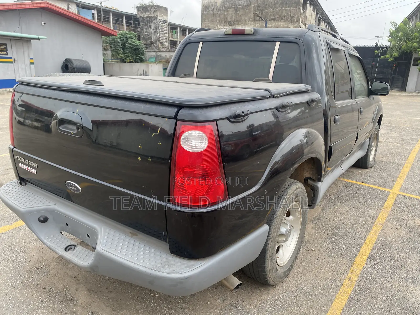 Ford Explorer Sport Track 2005 Black