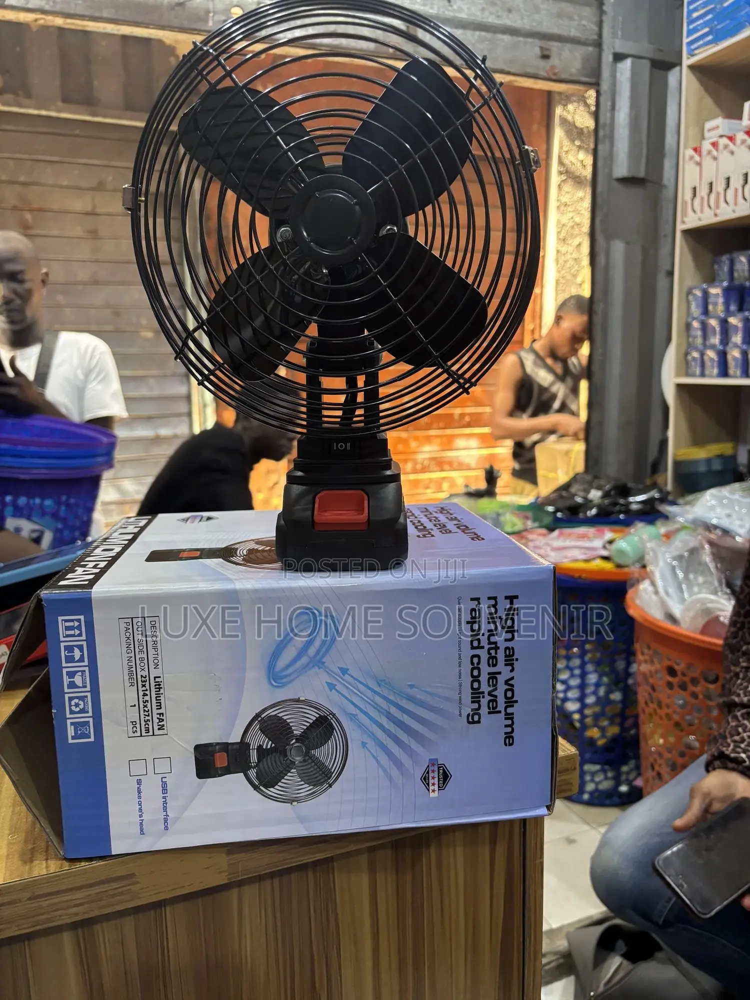 Portable Wireless Charging Fan With Battery Lithium