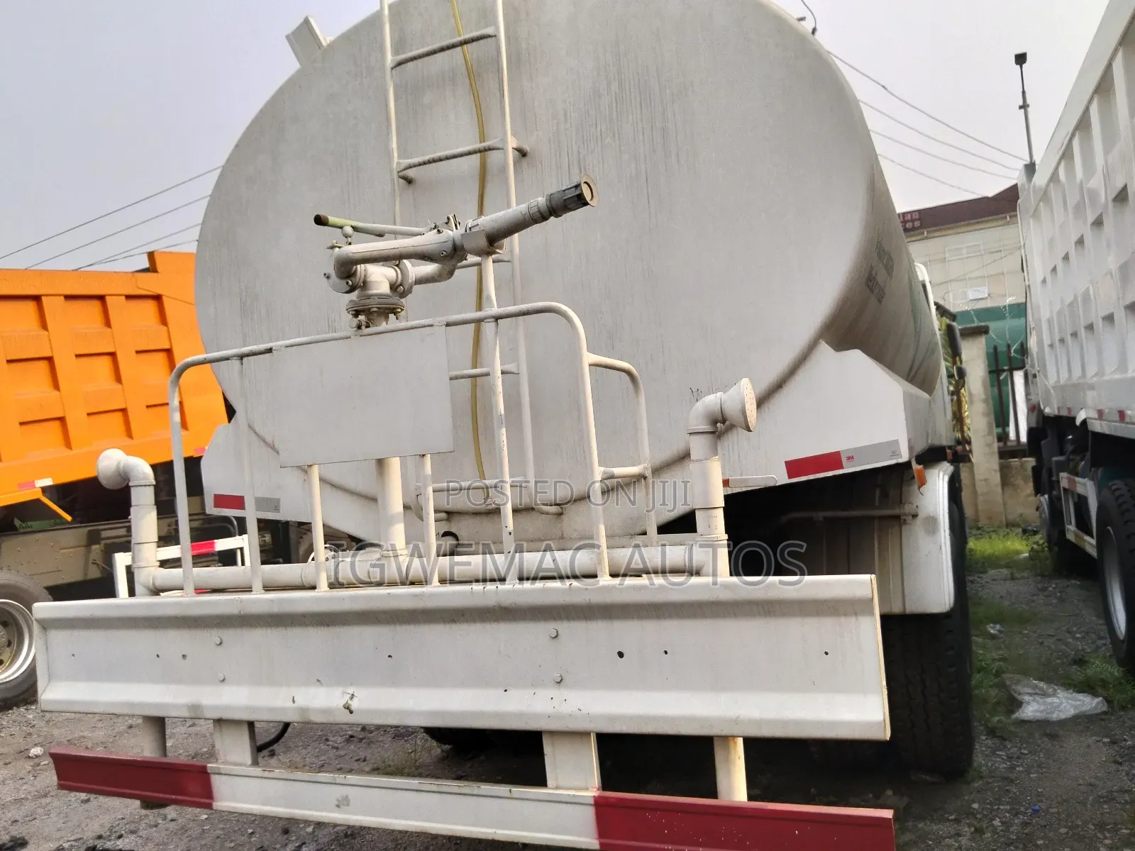 Howo Truck Water Tanker 2014 White