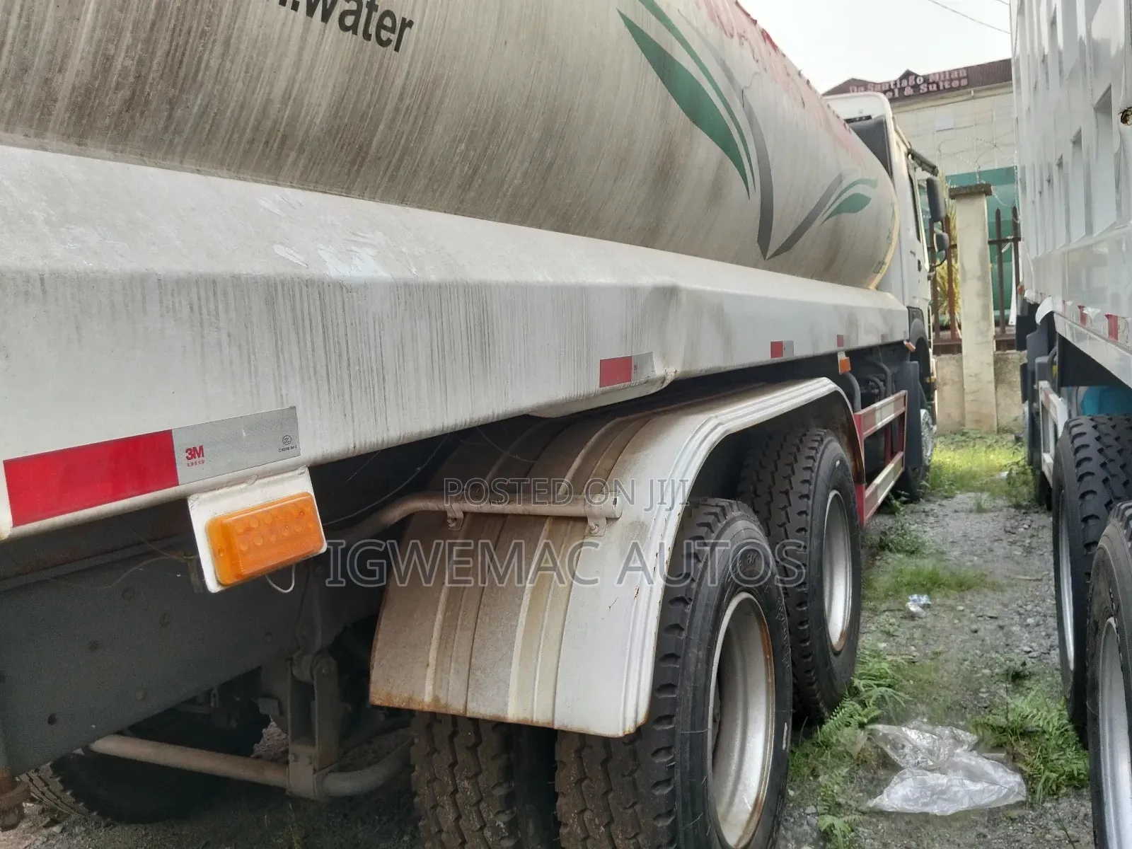 Howo Truck Water Tanker 2014 White