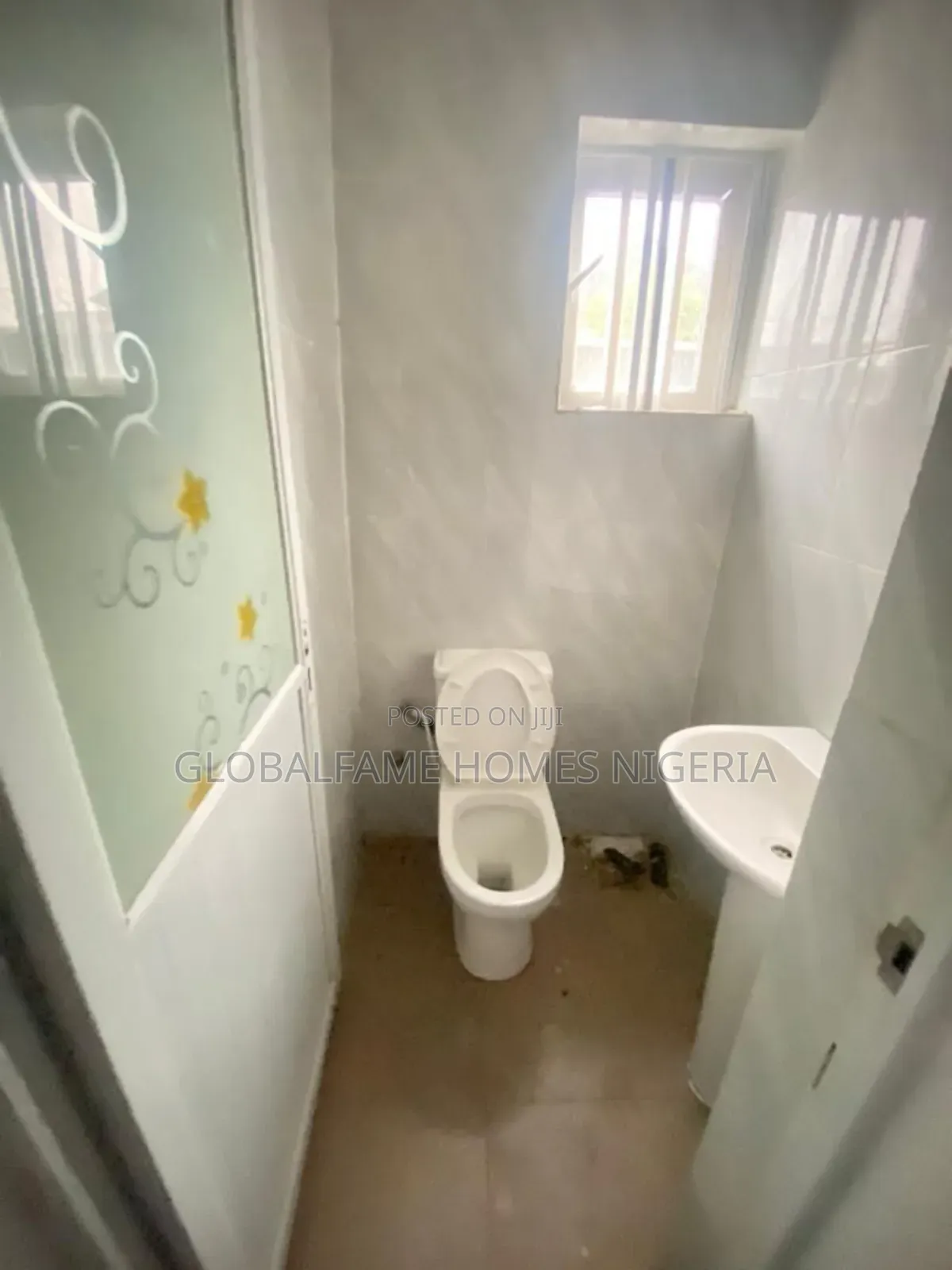 2bdrm Block of Flats in Ogunfayo Awoyaya for rent