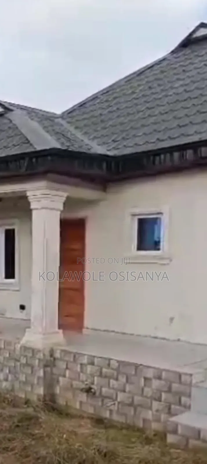 4bdrm Bungalow in Ado-Odo/Ota for sale